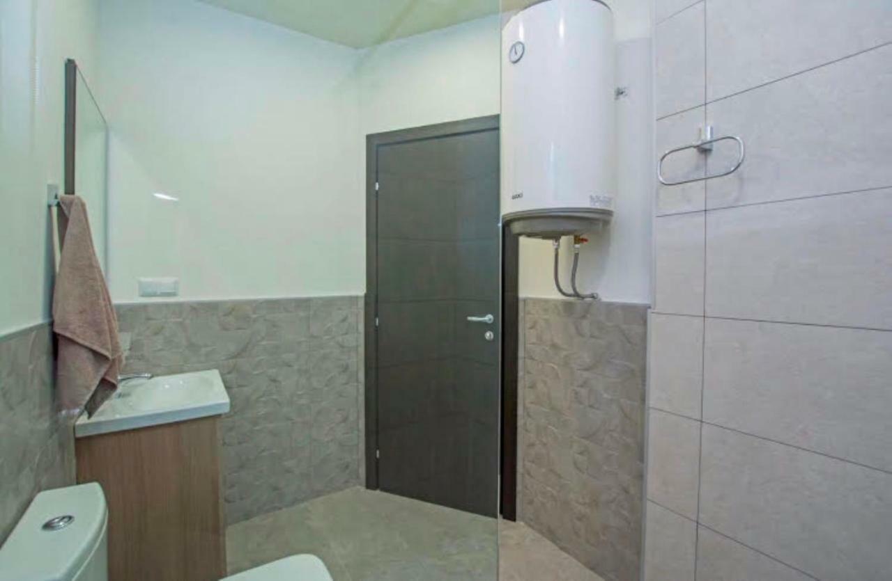 Boutique Apartment เยเรวาน ภายนอก รูปภาพ