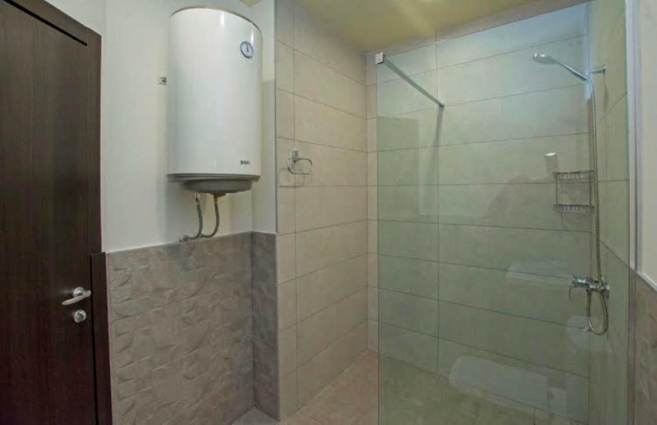 Boutique Apartment เยเรวาน ภายนอก รูปภาพ