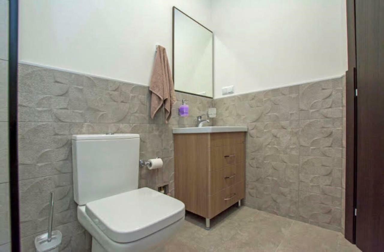 Boutique Apartment เยเรวาน ภายนอก รูปภาพ